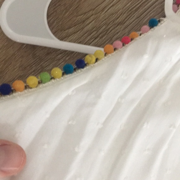 Pompom crop top - Picture 2 of 3